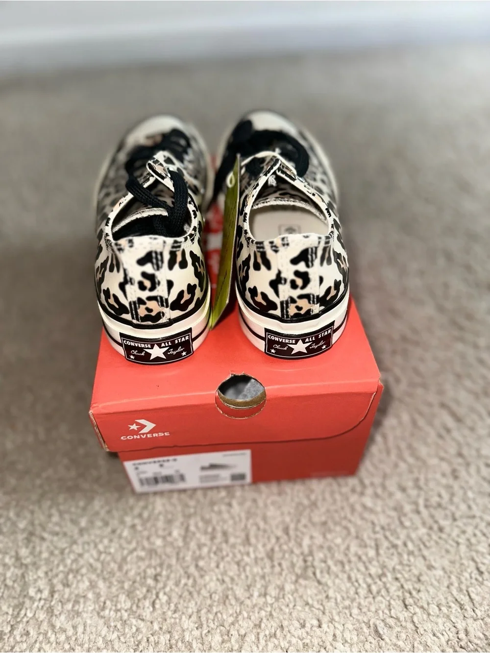 Converse Chuck 70 “Glow In The Dark Leopard”